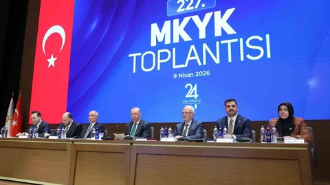 AK Parti MKYK Toplantısı Başladı