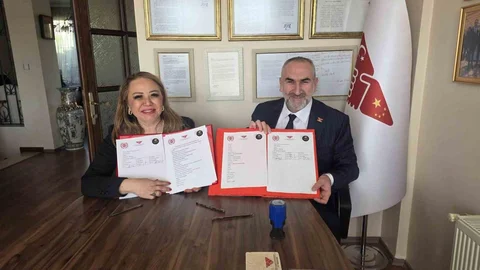 Türkiye-Çin Arasında Stratejik İş Birliği Protokolü İmzalandı