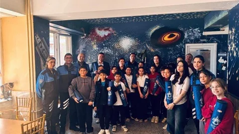 Bandırma'da Öğrencilere Satranç Eğitimi