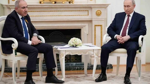 Ermenistan'da Demiryolu Tartışmaları Devam Ediyor