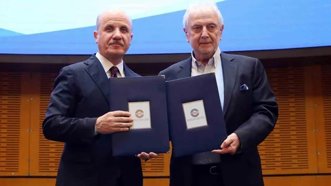 İzmir'de Yükseköğretim Protokolü İmzalandı