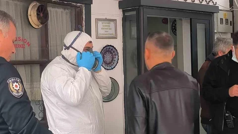 Antalya'da Pansiyon Odasında Ölü Bulundu