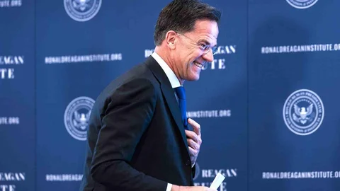 Rutte: Trump'a Hayal Kırıklığı Duydum
