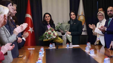 AK Parti'de Devir Teslim Töreni Gerçekleşti