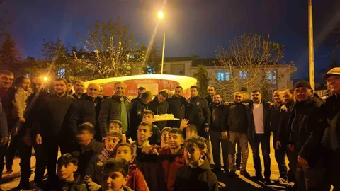 Bursa'da Sürpriz Kutlama