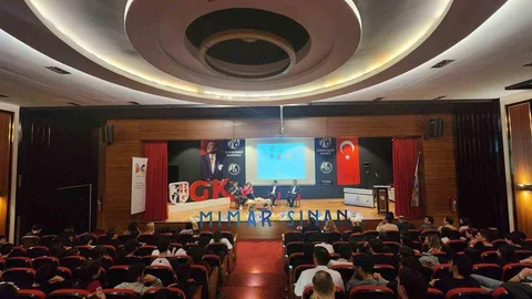 Gökkuşağı Koleji'nde Mimar Sinan Anıldı