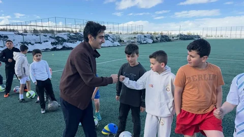 Sarıkamış'ta Gençlik Merkezi Ziyareti