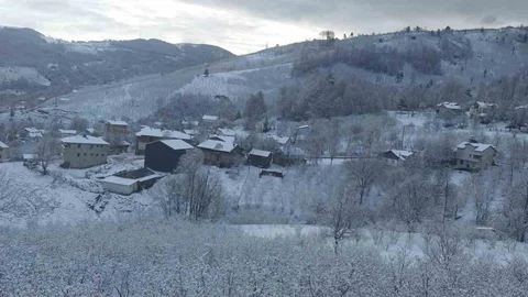 Sakarya'nın Yüksek Kesimleri Karla Kaplandı