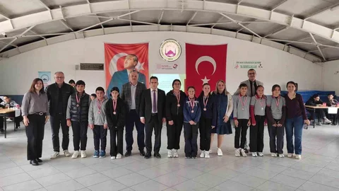 Dereceye Giren Öğrenciler Ödüllerini Aldı