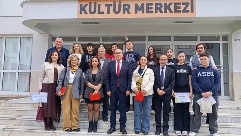Efeler'de İklim Krizi Münazarası