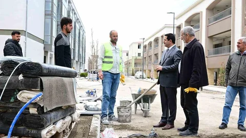 Akpınar Çarşısı'nda Temizlik Çalışmaları Devam Ediyor