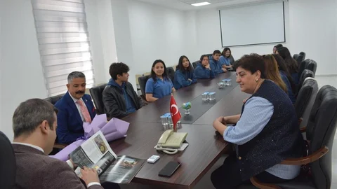 Köyceğiz'den Öğrencilerden Dergi Yayını