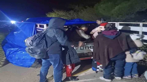 Çanakkale'de 77 Kaçak Göçmen Yakalandı