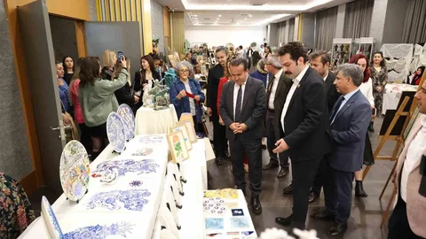 Uncalı ATASEM'den Yıl Sonu Sergisi