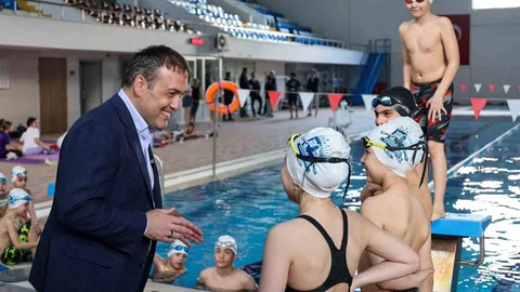 Bilecik'te Vali Sporcularla Buluştu