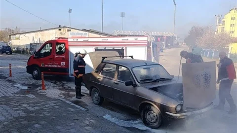 Tavşanlı’da Araç Yangını Paniğe Neden Oldu