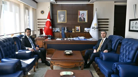 Afyonkarahisar Valisi'nden Uşak'a Ziyaret