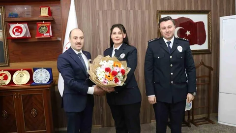 Oltu'da Polis Teşkilatı'nın Kutlaması
