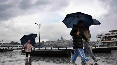 İstanbul'da Yağmur Sonrası Görüntüler