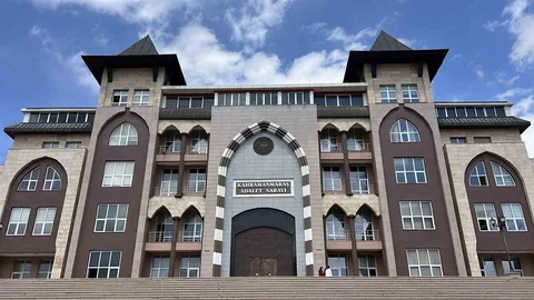 Kahramanmaraş'ta Deprem Davası Ertelendi