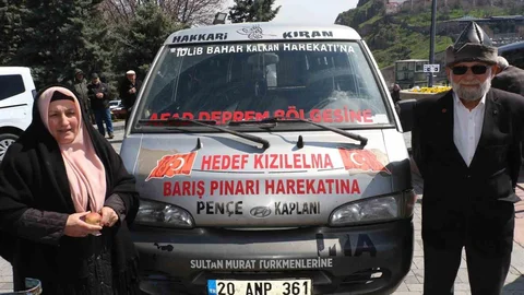 Elmacı Dede'den Şehitler İçin Elma Dağıtımı