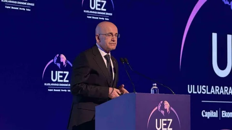 Hazine ve Maliye Bakanı Şimşek'in Açıklamaları