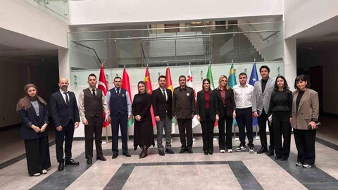 Anadolu Üniversitesi TÖMER İstanbul'da Ziyaretler Gerçekleştirdi