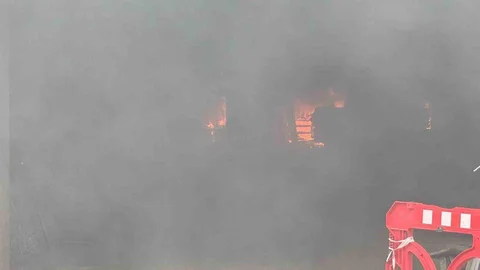 Rize'de İnşaat Yangını Kontrol Altına Alındı