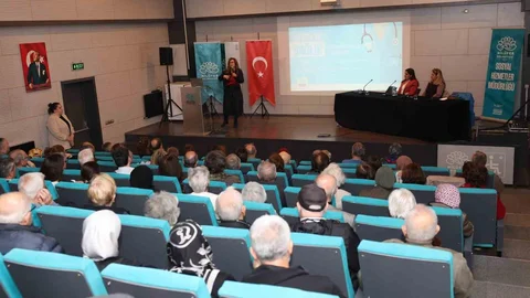 Parkinson Hastalığına Dair Bilgiler Verildi