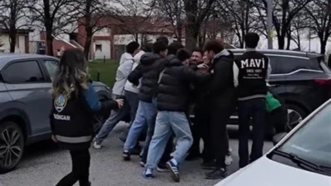 Erzincan'da Polis Ekiplerine Sürpriz Kutlama