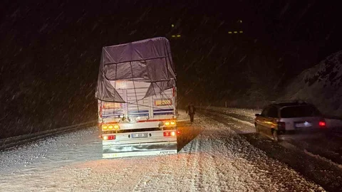 Çorum'da Kar Yağışı Etkili Oluyor
