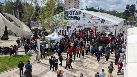 Osmaniye’de 8. Kitap Fuarı Açıldı