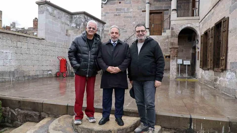 Zafer Algöz Kayseri Sahaaflar Çarşısı'nda