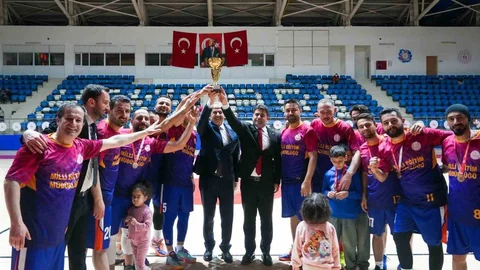 Hakkari Basketbol Turnuvası Şampiyonu Belli Oldu