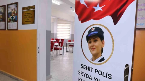 Şehit Polis Şeyda Yılmaz Kütüphanesi Açıldı