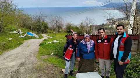 Türkeli'de Sera Naylonu Desteği