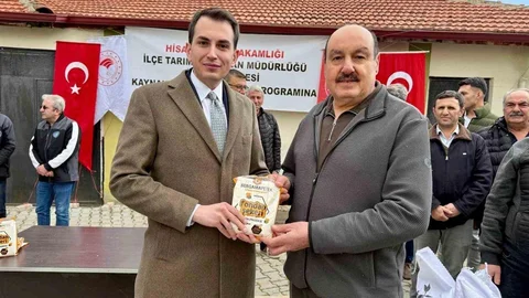 Hisarcık'ta Arıcılara Destek Dağıtımı Yapıldı