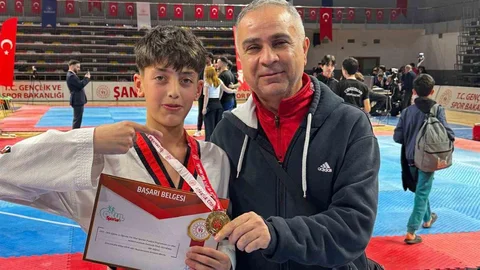Arabanlı Sporcu Taekwondo Şampiyonu Oldu
