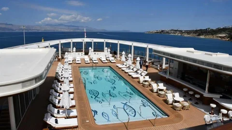 Çeşme'de Kruvaziyer Turizmi Gelişiyor