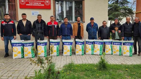 Çiftçilere Hibeli Tohum Desteği Verildi