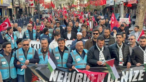 Karabük’te Gazze İçin Yürüyüş Düzenlendi