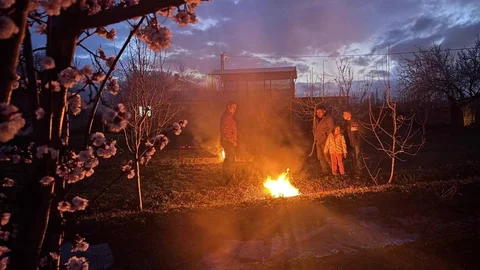 Erzincan'da Çiftçiler Don Tehdidiyle Mücadele Ediyor