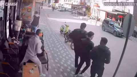 Simav'da Deprem Anı Görüntülendi