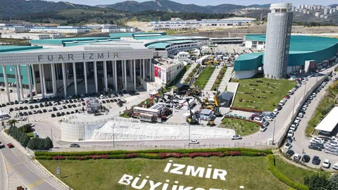 İzmir'de Dünya Marble Talks Etkinliği