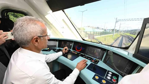 Ankara'da Başkentray Yolcu Sayısı 140 Milyonu Geçti