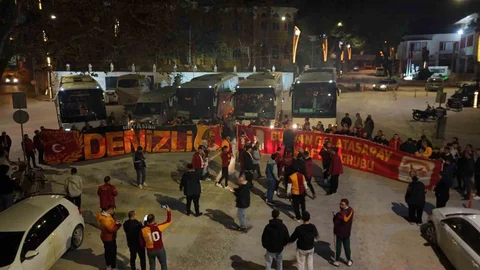 Buldan'da Galatasaraylılar Coşkulu Uğurlama Yaptı
