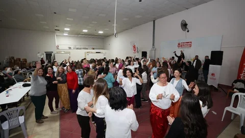 Yeniköy'de Şalvar Gecesi Coşkusu