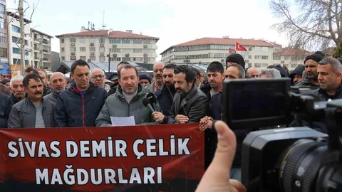 Sivas Demir Çelik Fabrikası İçin İşçi Eylemi