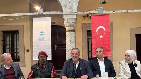 Prof. Dr. Şahin Uçar'ın Kufi Yazı Üzerine Görüşleri