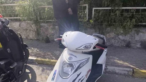 Kuşadası'nda Motosikletli Sürücüye Ceza Kesildi